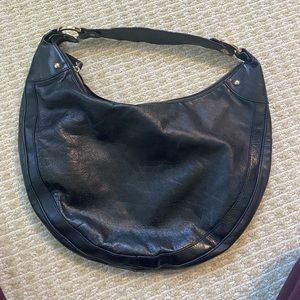 Gorgeous black leather authentic fendi hobo bag